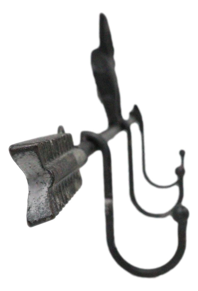 Cast Iron Rustic Farmhouse When Pigs Fly Angel Pig With Arrow 3-Peg Wall Hooks