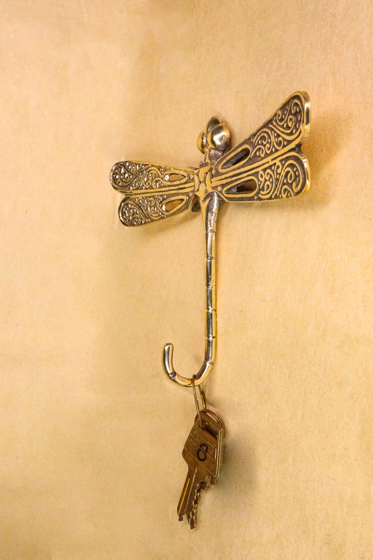 Set Of 2 Polished Brass Dragonfly With Scrollwork Filigree Wings Wall Hooks