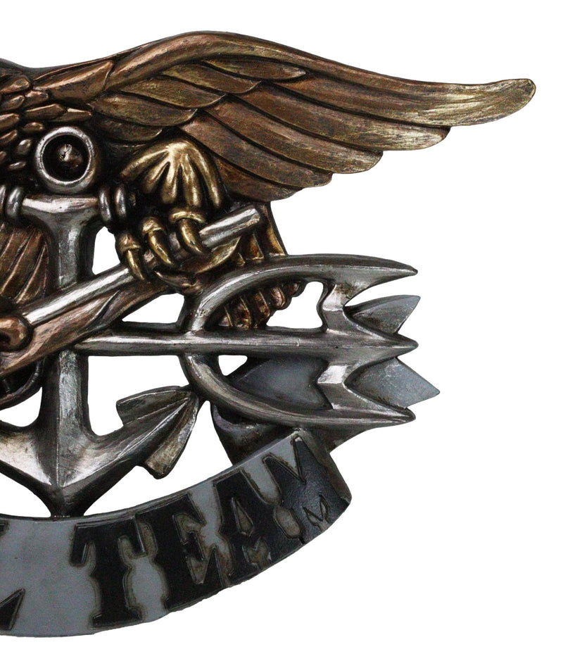 Patriotic US Navy Seal Team Eagle Anchor Trident Flintlock Pistol Wall Plaque