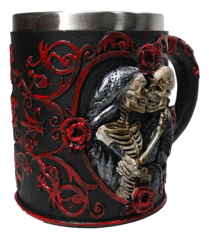Red Rose Heart Motif Gothic Skeleton Couple Kissing Resin Coffee Cup Mug