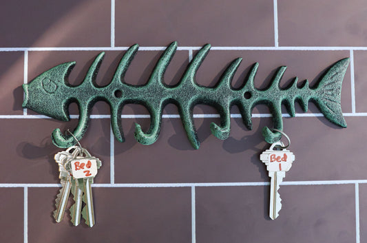 Pack of 2 Sea Vintage Verdigris Decorative Cast Iron Fish Bone 4 Peg Wall Hooks