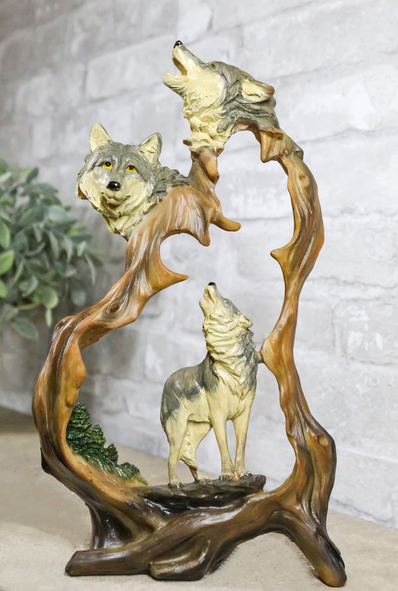 Large Rustic Howling Wolf Bust With Wolf Pack Family In Forest Scene Figurine