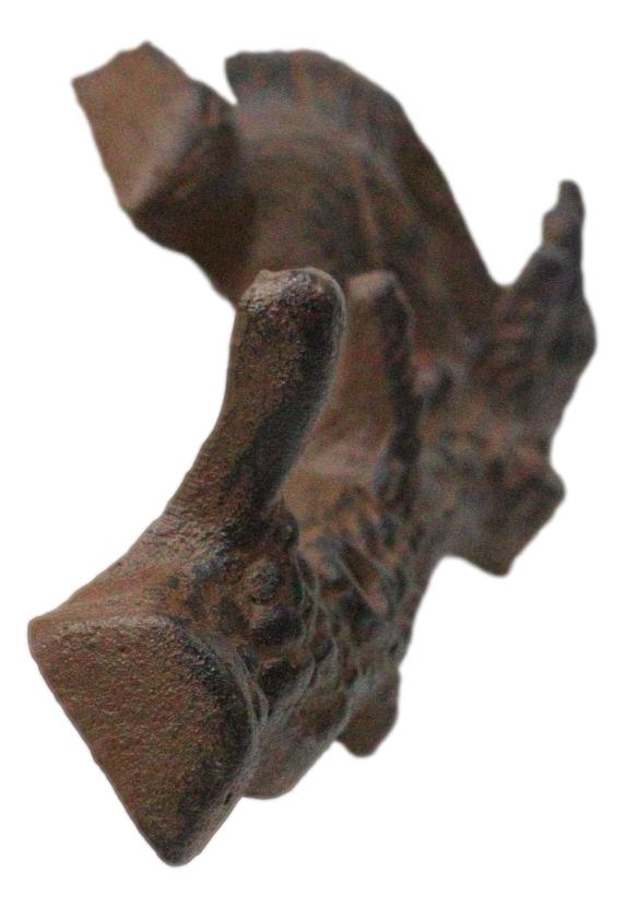 Rustic Cast Iron Playful Squirrel Perching On Tree Branch 4-Peg Wall Hooks Decor