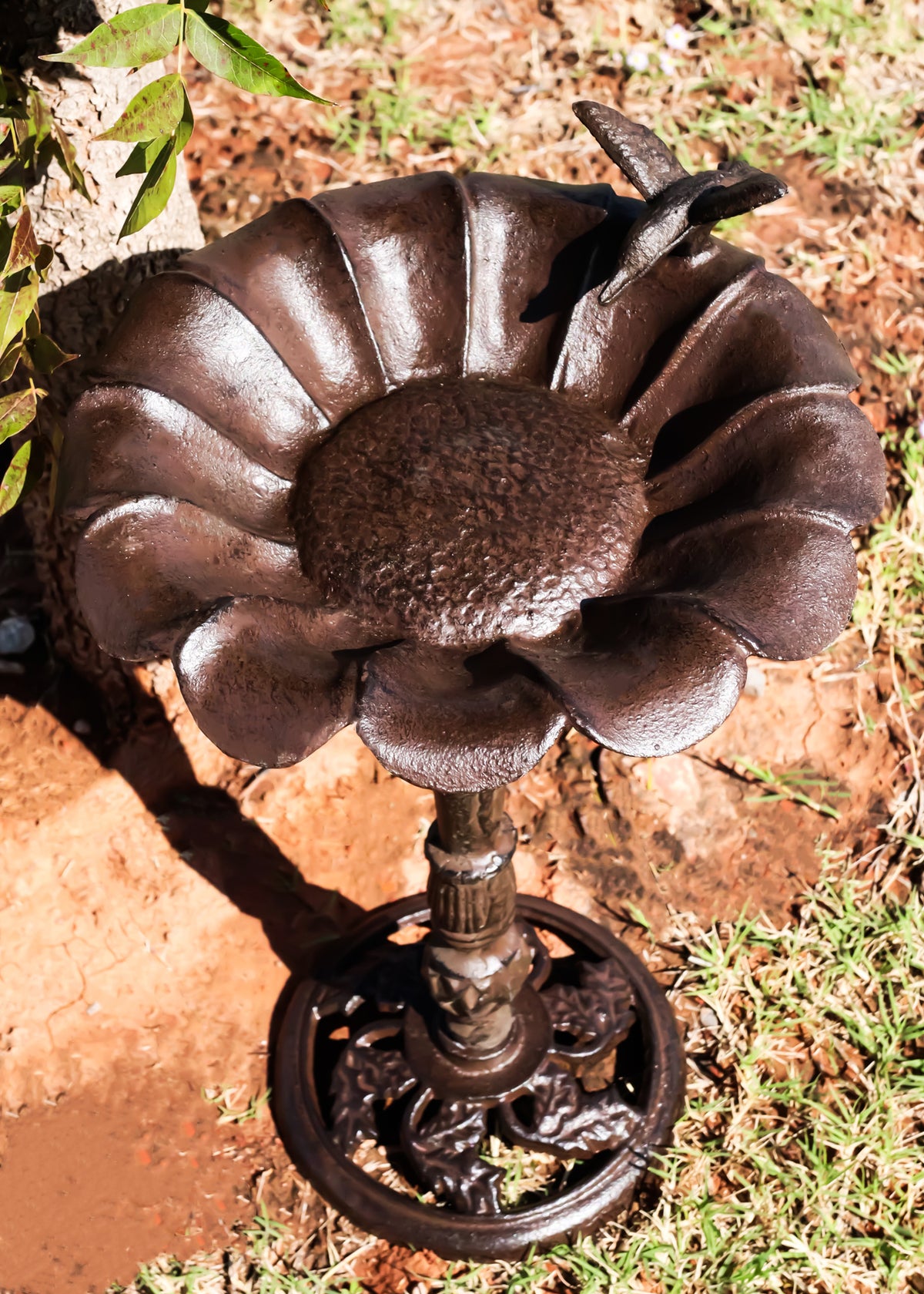 Rustic Cast Iron Hummingbird Perching On Sunflower Garden Bird Feeder Bath 19"H