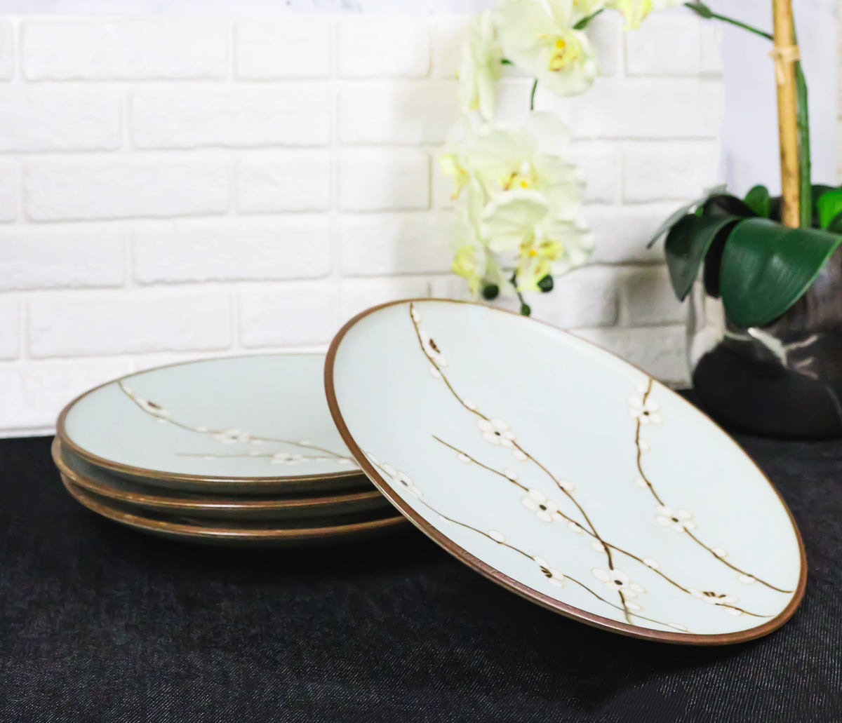 Pack Of 4 Made In Japan Soushun Sakura Round Porcelain Buffet Lunch Plates 10"D