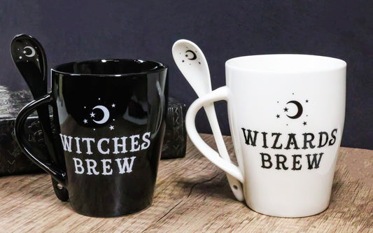 Set Of 2 Wicca Moons Black Witches And White Wizards Brew Cup Mugs And Spoons