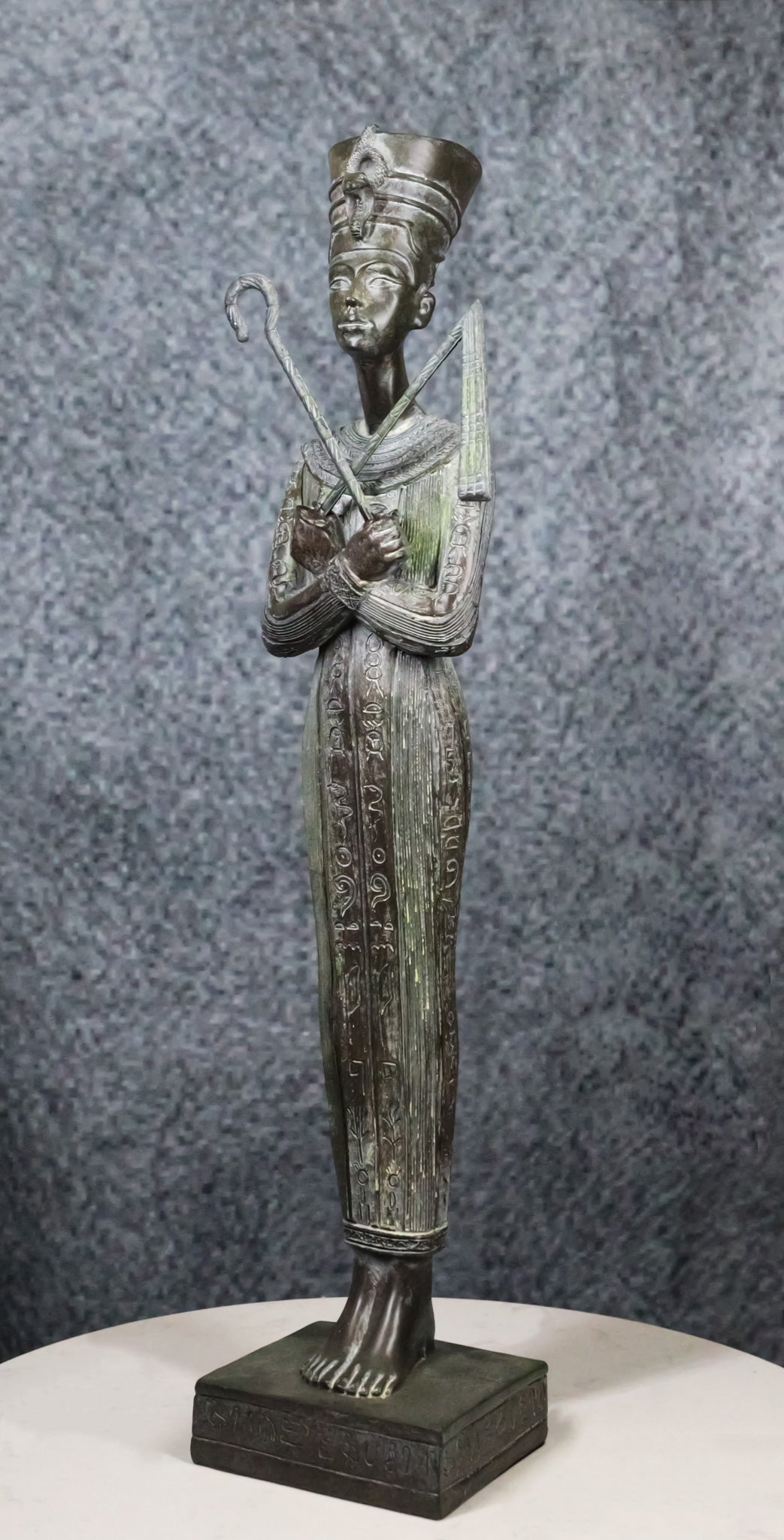 Egyptian Queen Nefertiti With Nemes Crook and Flail Statue With Base 20"H