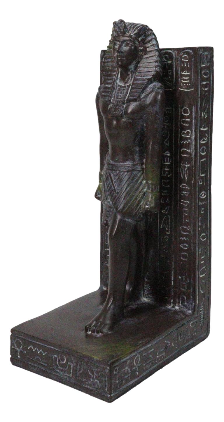 Son of Horus Pharaoh Egyptian King Tut On Hieroglyphic Base Bookends Pair