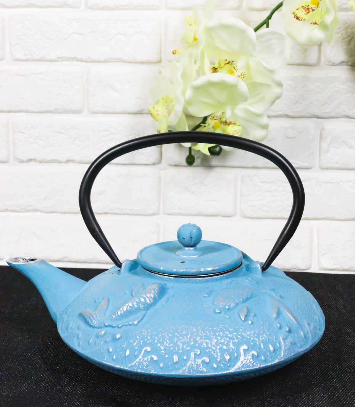 Turquoise Blue Auspicious Koi Fishes Cast Iron Tetsubin Teapot With Enamel Liner