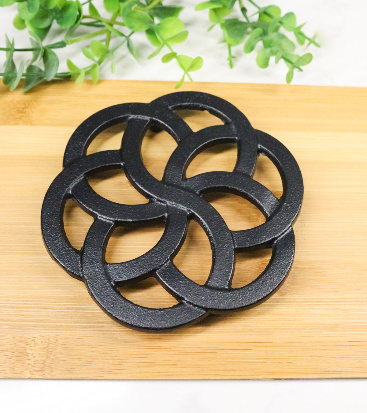 Floral Scroll Geometry Traditional Cast Iron Metal Tetsubin Teapot Trivet Stand