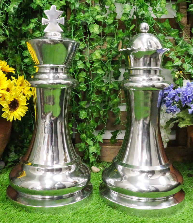 Modern Deluxe Oversized 24"H Oxford King And Queen Pair Chess Aluminum Sculpture