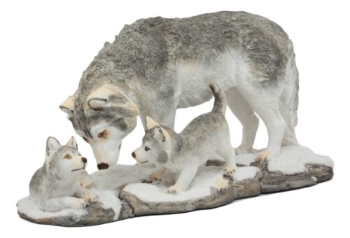Denizens Of Twilight Large Winter Snow Wolf Mother And Pups Family Statue 9.75"L