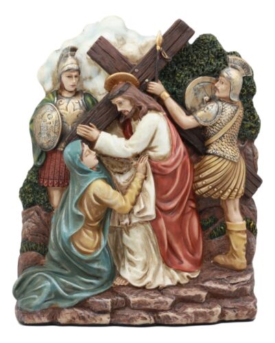 Ebros Christian Catholic Stations of The Cross Statue Way of The Sorrows Via Crucis Jesus Christ Path to Calvary Crucifixion Decor Figurine (Station 6 Veronica Wipes The Face of Jesus)