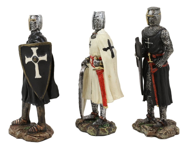 Set of 3 Medieval Templar Crusader Knights With Tunic Sword And Shield Figurines