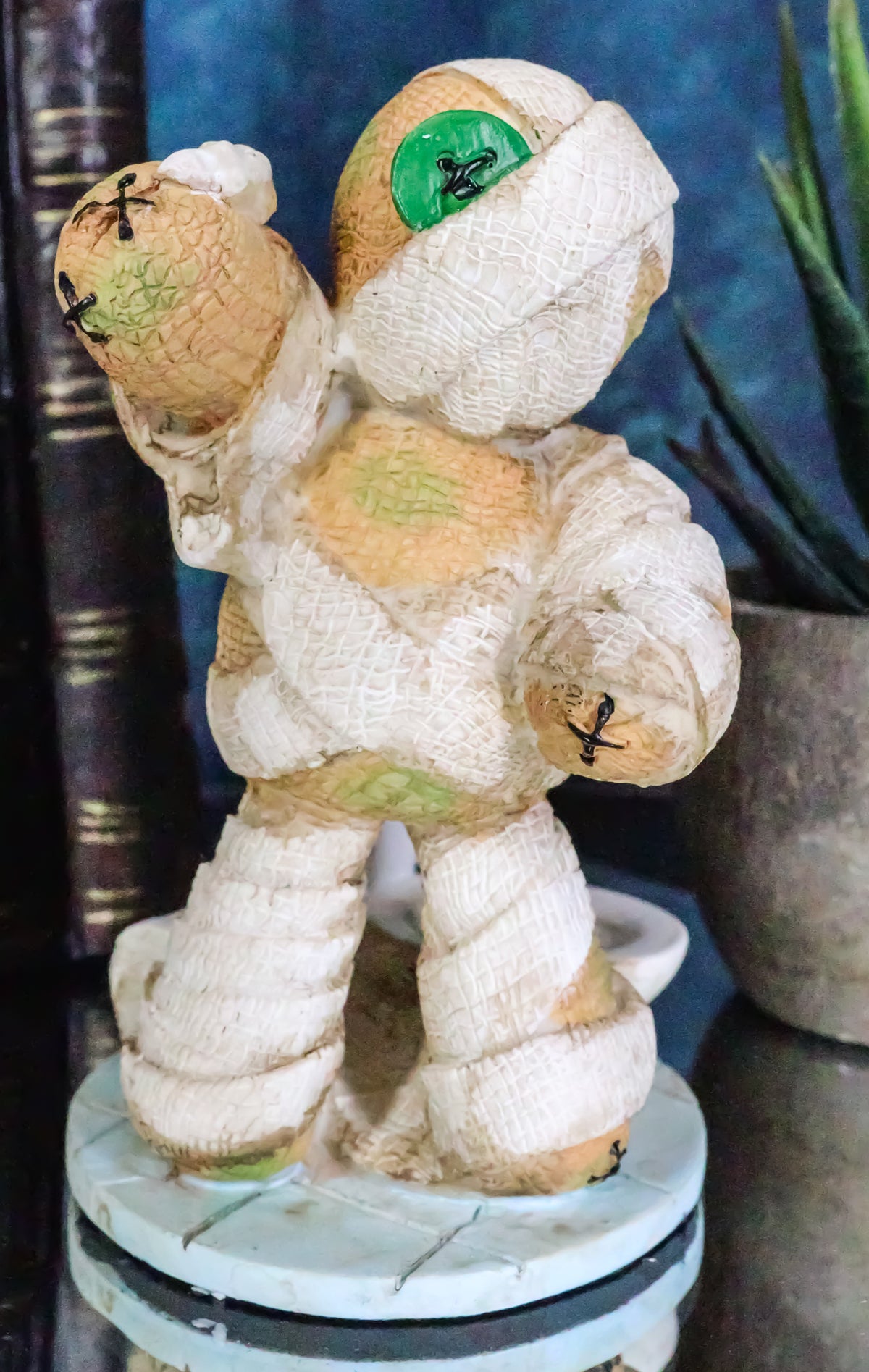 Ebros Pinheadz Monster with Voodoo Stitches Figurine 4.25"H (Mummy & Toilet)