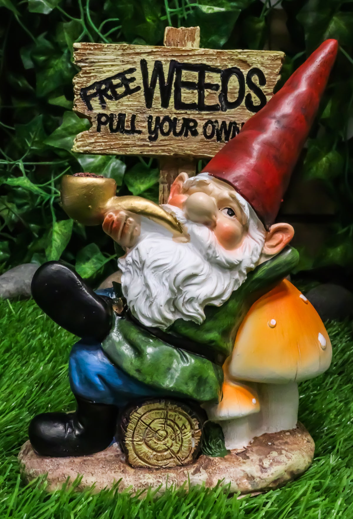 Mr Gnome Grandpa Smoking Pipe By Toadstool Mushrooms And Free Weeds Sign Statue