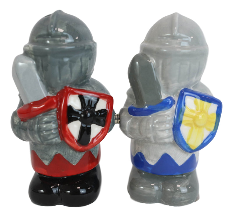 Ceramic Medieval Suit Of Armor Crusader Knights Salt Pepper Shakers Figurine Set