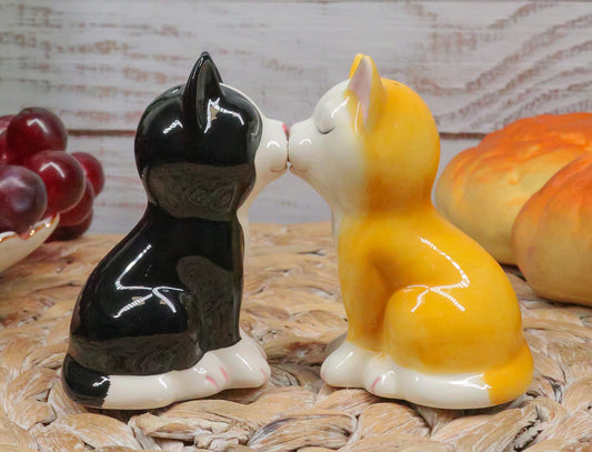 Kissing Black And Yellow Kittens Salt And Pepper Shakers Cat Pair Kitchen Decor - Ebros Gift