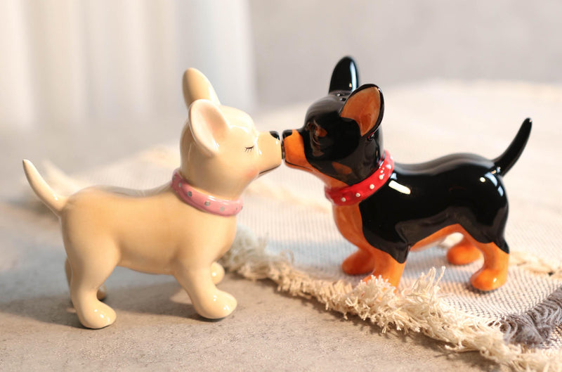 Kissing Chihuahua Couple Puppy Dogs Magnetic Ceramic Salt And Pepper Shakers Set