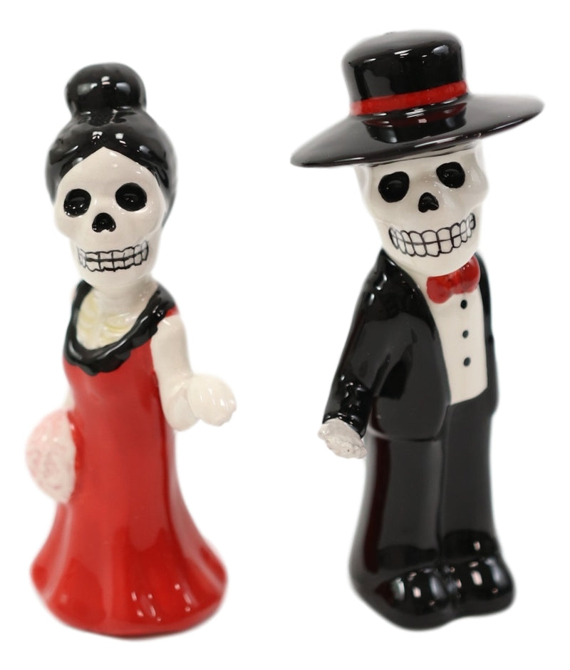 Dias De Los Muertos Wedding Dance Sugar Skulls Ceramic Salt Pepper Shakers