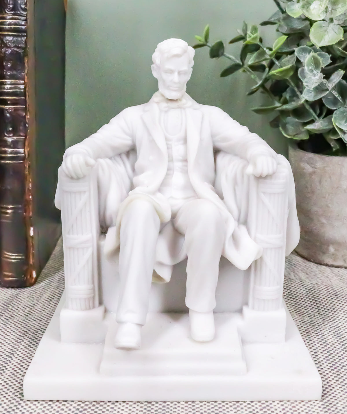 Seated Abraham Lincoln Figurine 5" Tall Lincoln Memorial Washington Sculpture - Ebros Gift
