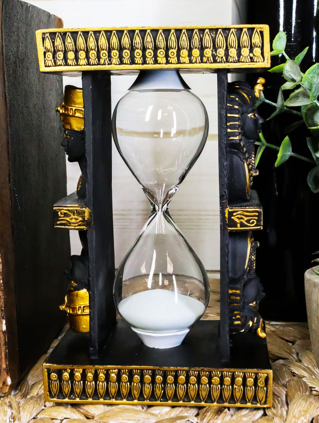 Egyptian King Pharaoh Tutankhamun And Queen Nefertiti Sandtimer Desktop Figurine