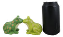 Ribbit Love Green Tree Frogs Toads Kissing Ceramic Salt And Pepper Shakers Set