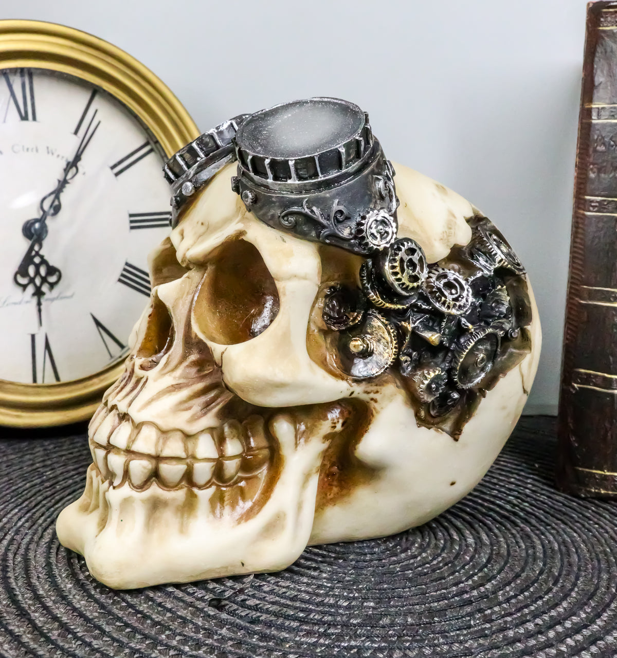 Steampunk Pilot Aviator Cyborg Skull Figurine Painted Gearwork Robotic Sculpture