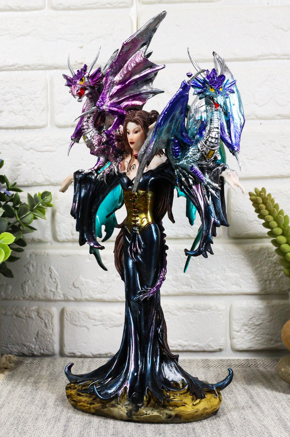 Khaleesi Mother Of Dragons Statue Twilight Fairy With Two Juvenile Dragons Decor
