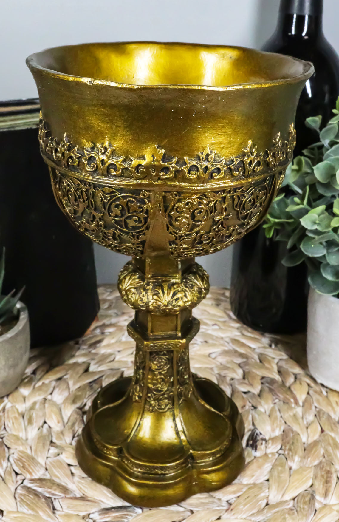Ebros Merlin's Holy Grail The Golden Cup Of Life Chalice Ceremonial Cup Arthur - Ebros Gift
