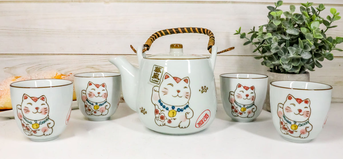 Japanese Maneki Neko Ceramic Tea Set Pot and Cups Lucky Charm Cat Serves 4