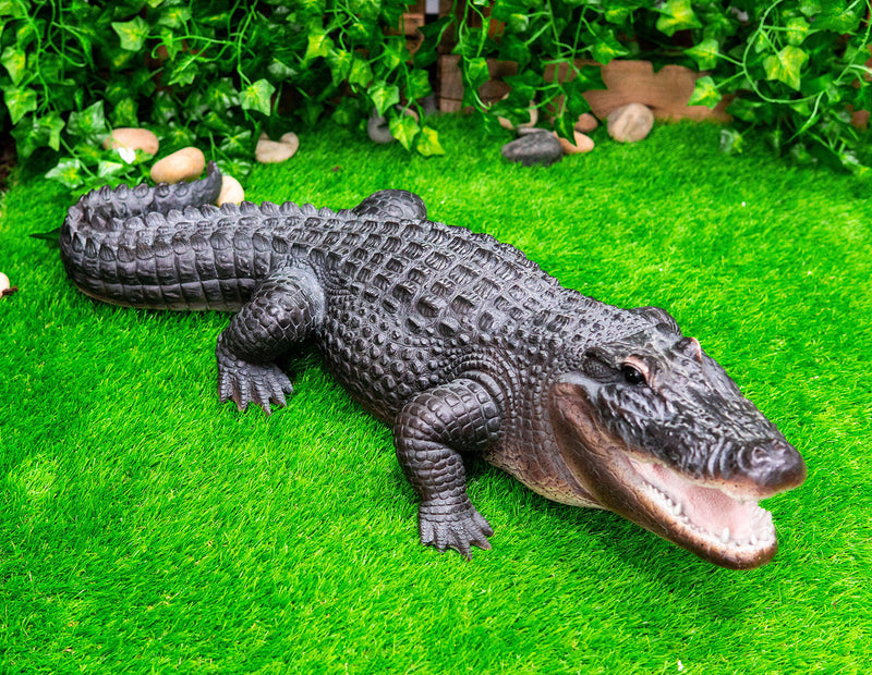Grand Scale Realistic Nile Crocodile Baring Razor Sharp Teeth Garden Statue 30"L