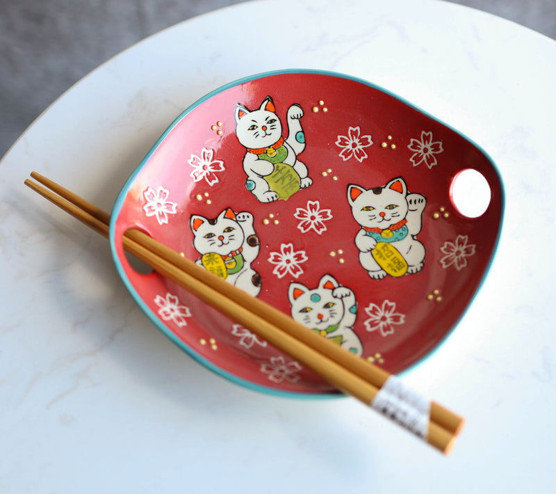 Pack Of 2 Red Maneki Neko Lucky Cats Appetizer Coupe Plates With Chopsticks Set