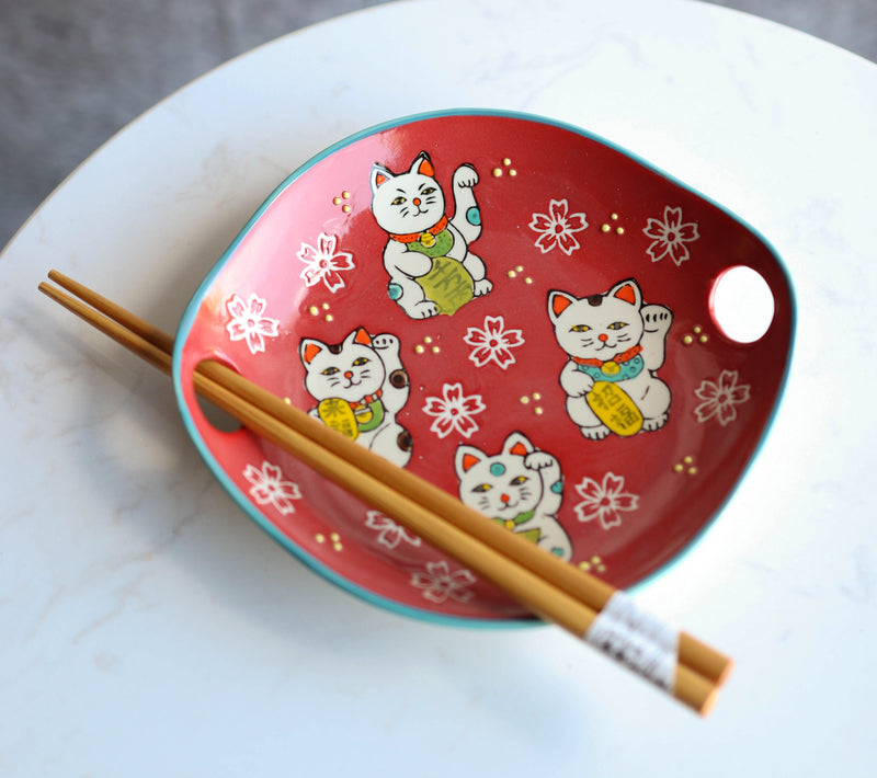 Red Maneki Neko Lucky Cats Appetizer Coupe Plate Flat Bowl With Chopsticks Set