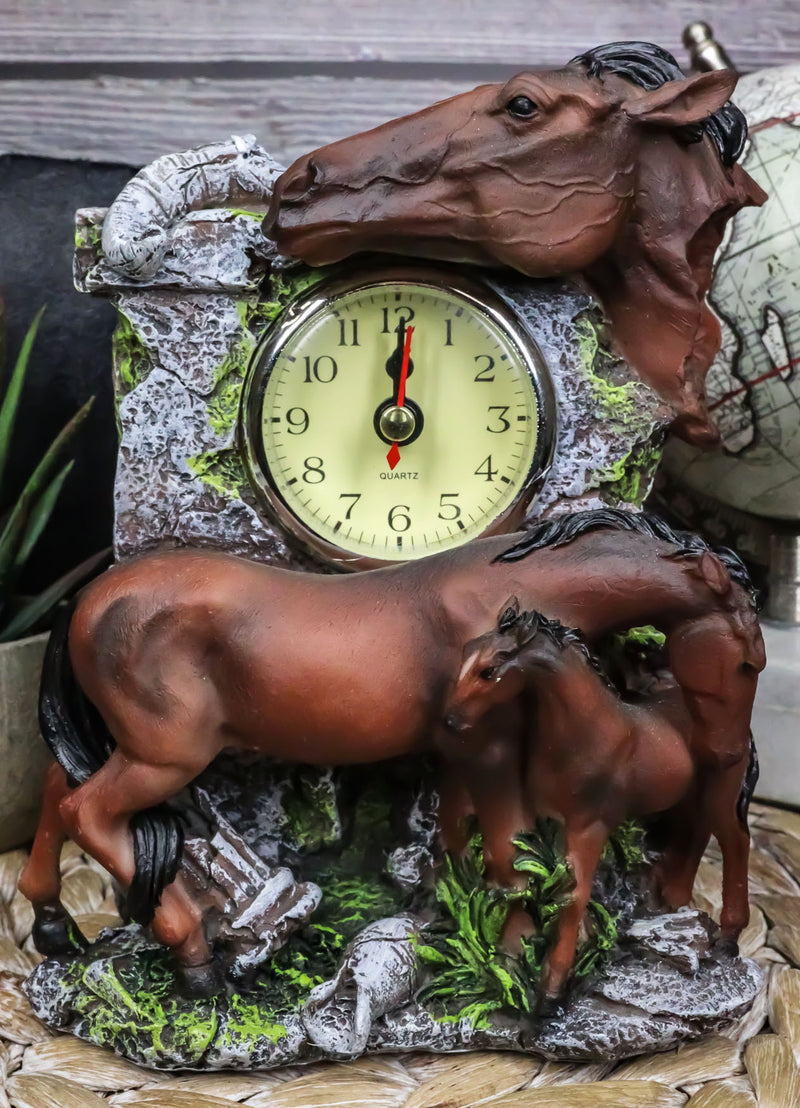 Brown Chestnut Stallion Horse Mare Stallion And Foal Family Desktop Table Clock