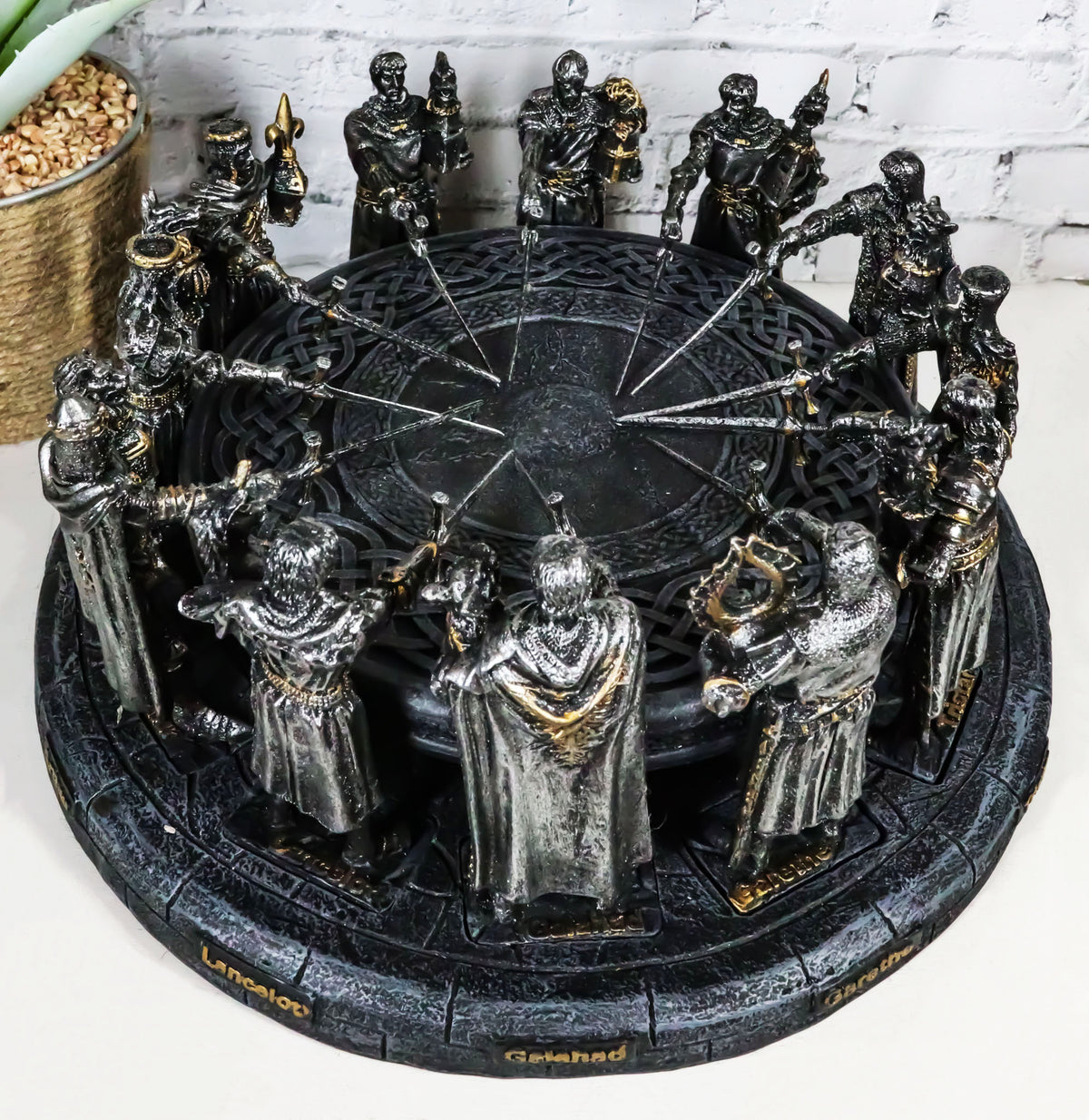 Ebros King Arthur and The Knights of The Round Table Decorative Statue 11" Wide - Ebros Gift