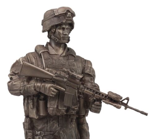 US Military War Soldier Marine Rifleman On Guard Statue 13.5"Tall Infantry Unit