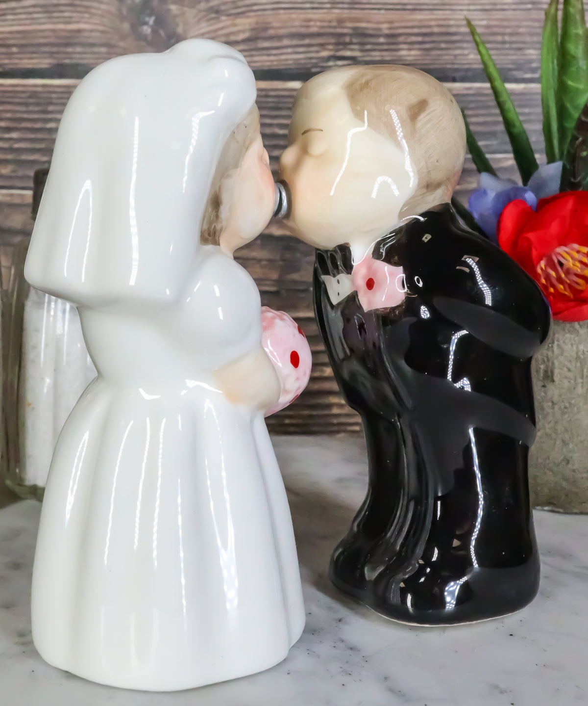 Ebros Romantic Bridal Wedding Kissing Bride And Groom Magnetic Salt Pepper Shakers Set - Ebros Gift