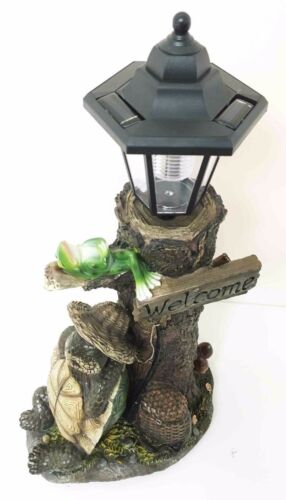 Summer Turtle Tortoise & Frog Hiker Statue With Solar Powered Lantern LED Light