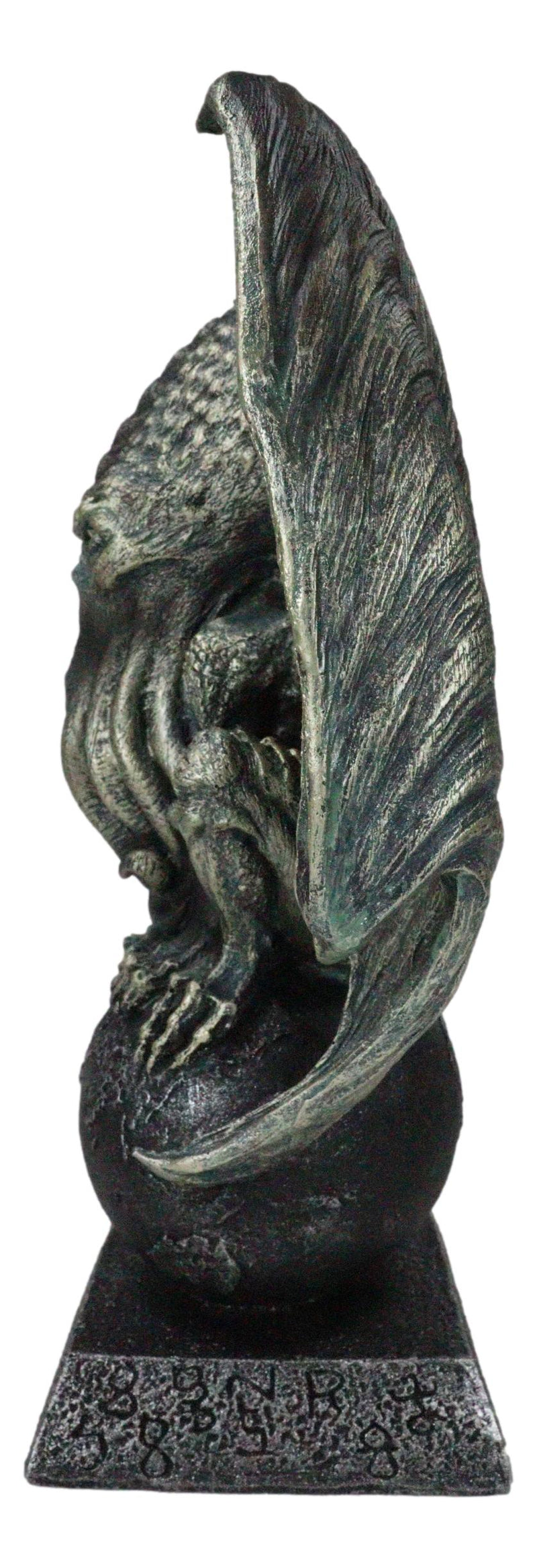 High Priest Great Old Ones Call of Cthulhu Sitting On Earth Globe Orb Figurine