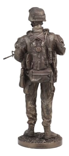 US Military War Soldier Marine Rifleman On Guard Statue 13.5"Tall Infantry Unit