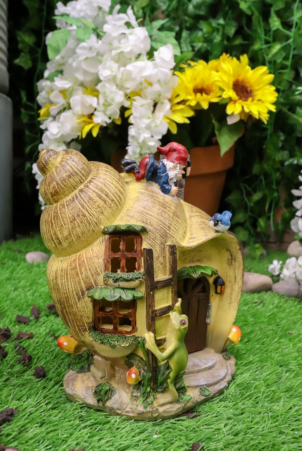 Ebros Fairy Garden Mr Gnome And Frog Mini Helix Snail Cottage House Figurine 7.5"Tall