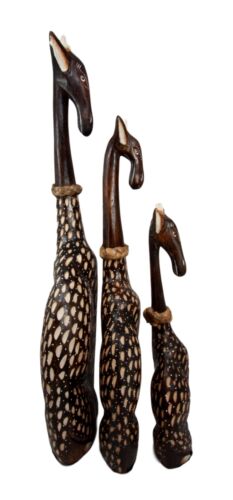 Balikraft Balinese Wood Handicrafts Large Safari Giraffe Family Figurine Set