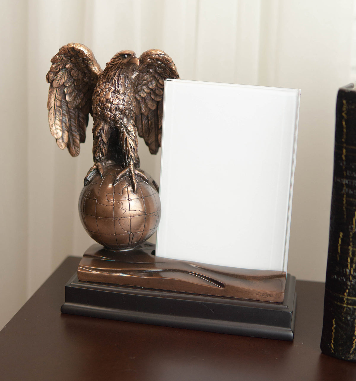Ebros Majestic Bald Eagle Perching On Earth Globe 4"X6" Glass Picture Frame Statue - Ebros Gift