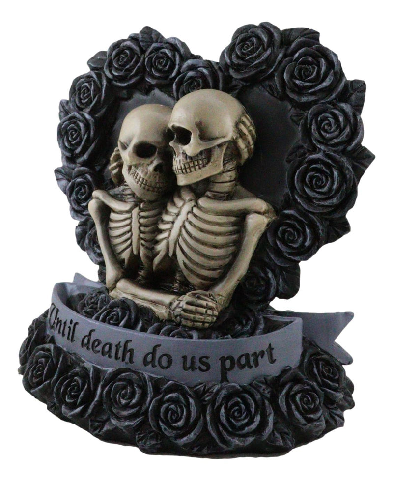 Love Never Dies Black Wedding Roses Heart Wreath Skeleton Couple Figurine Decor