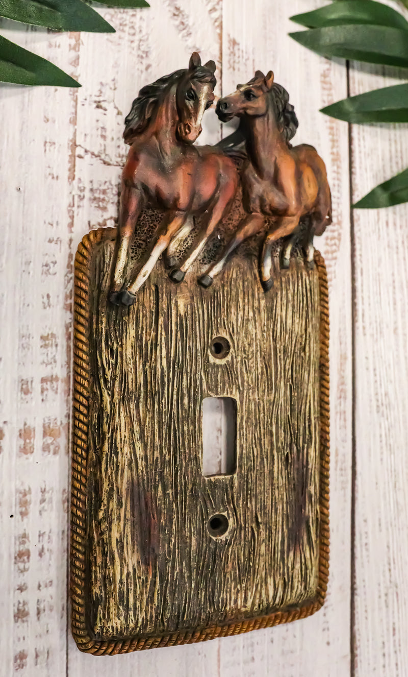 Set Of 2 Novelty Western Country Equine Horses Single Toggle Switch Plates
