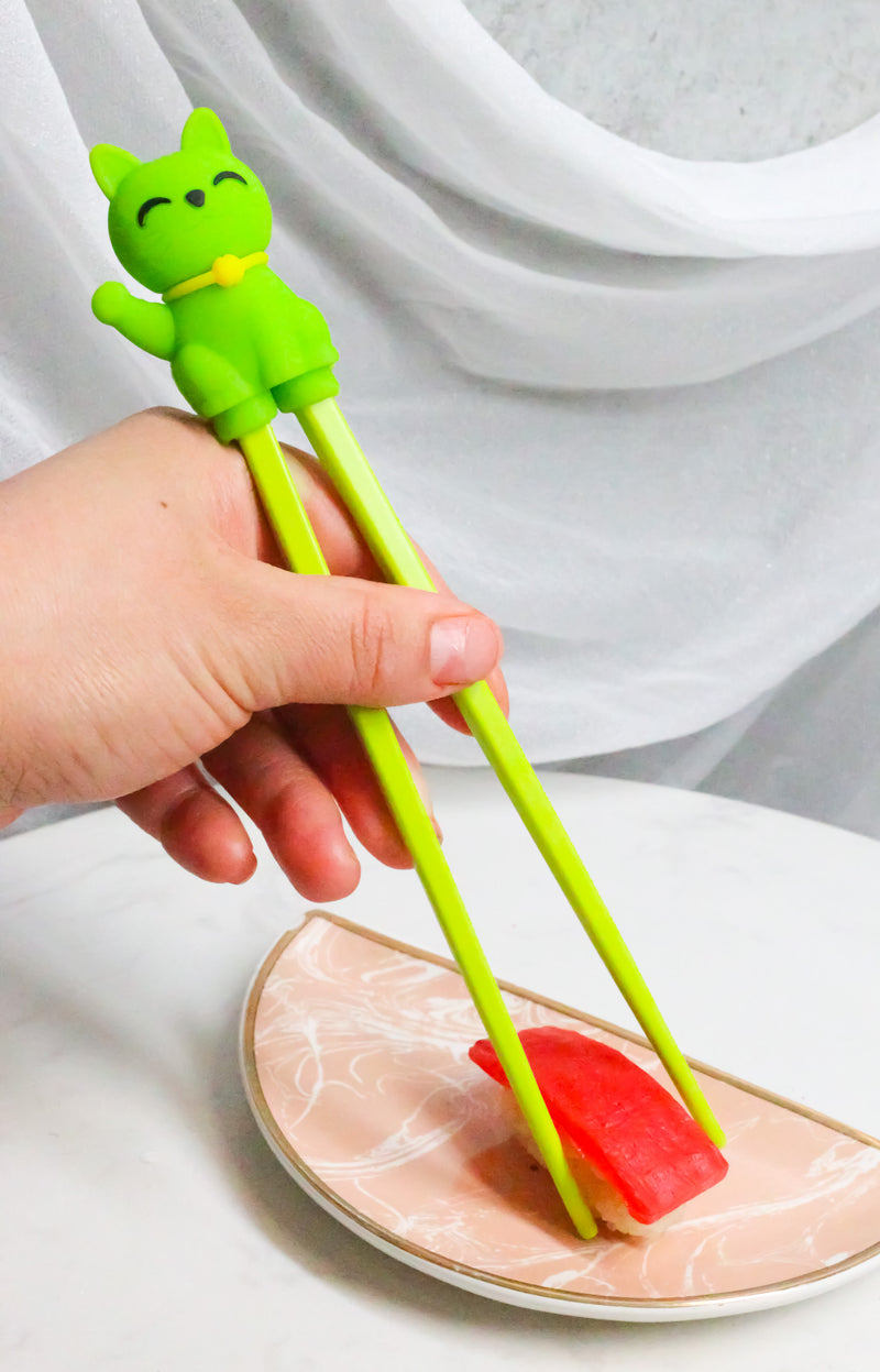Green Maneki Neko Lucky Cat Reusable Training Chopsticks Set W/ Silicone Helper