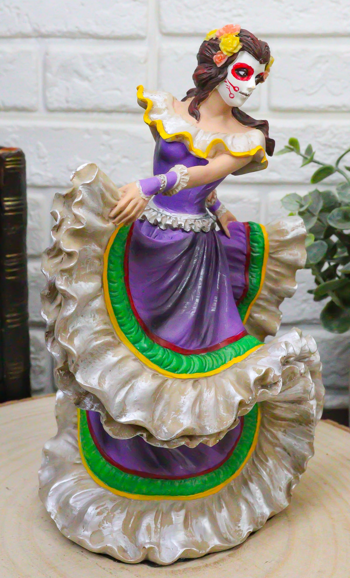 Ebros Dia De Los Muertos Day Of The Dead Sugar Skulls Pretty Purple Gown Dancer Statue