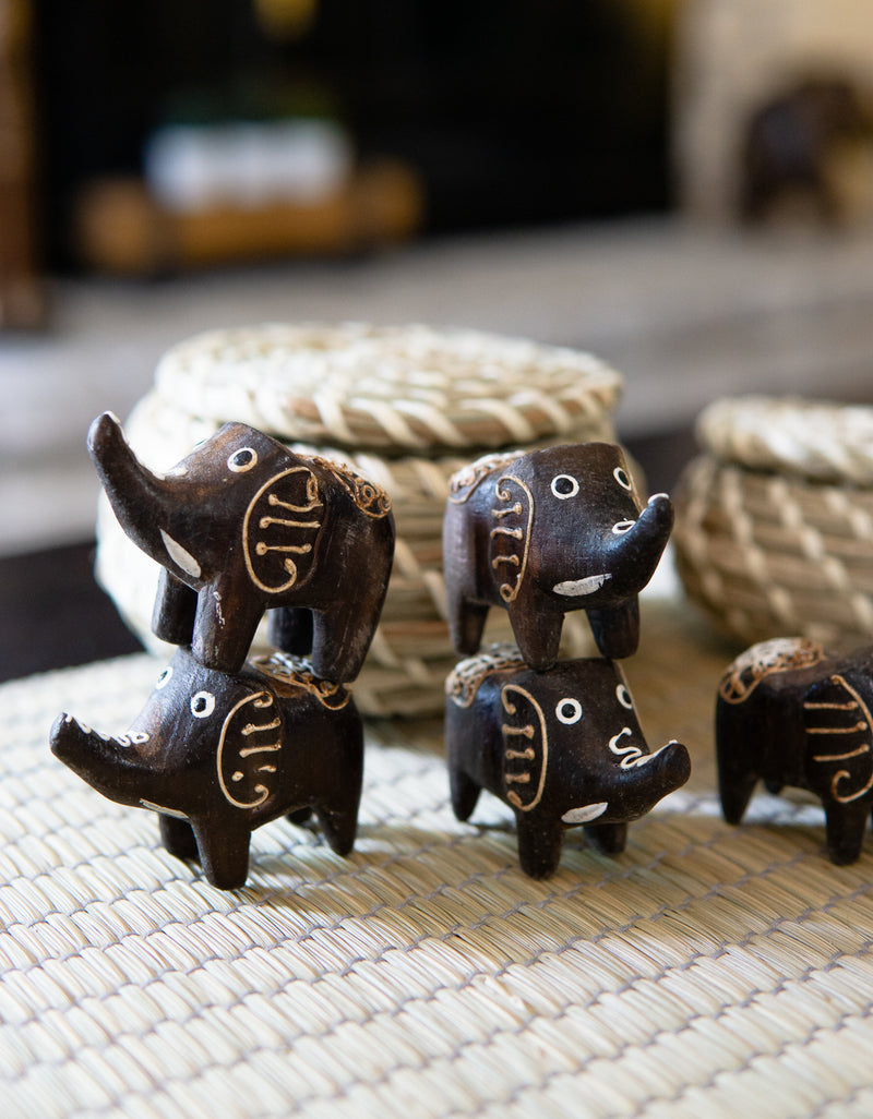 Balinese Wood Handicrafts Jungle Trumpet Elephant Miniature Figurines Set 2.5"L