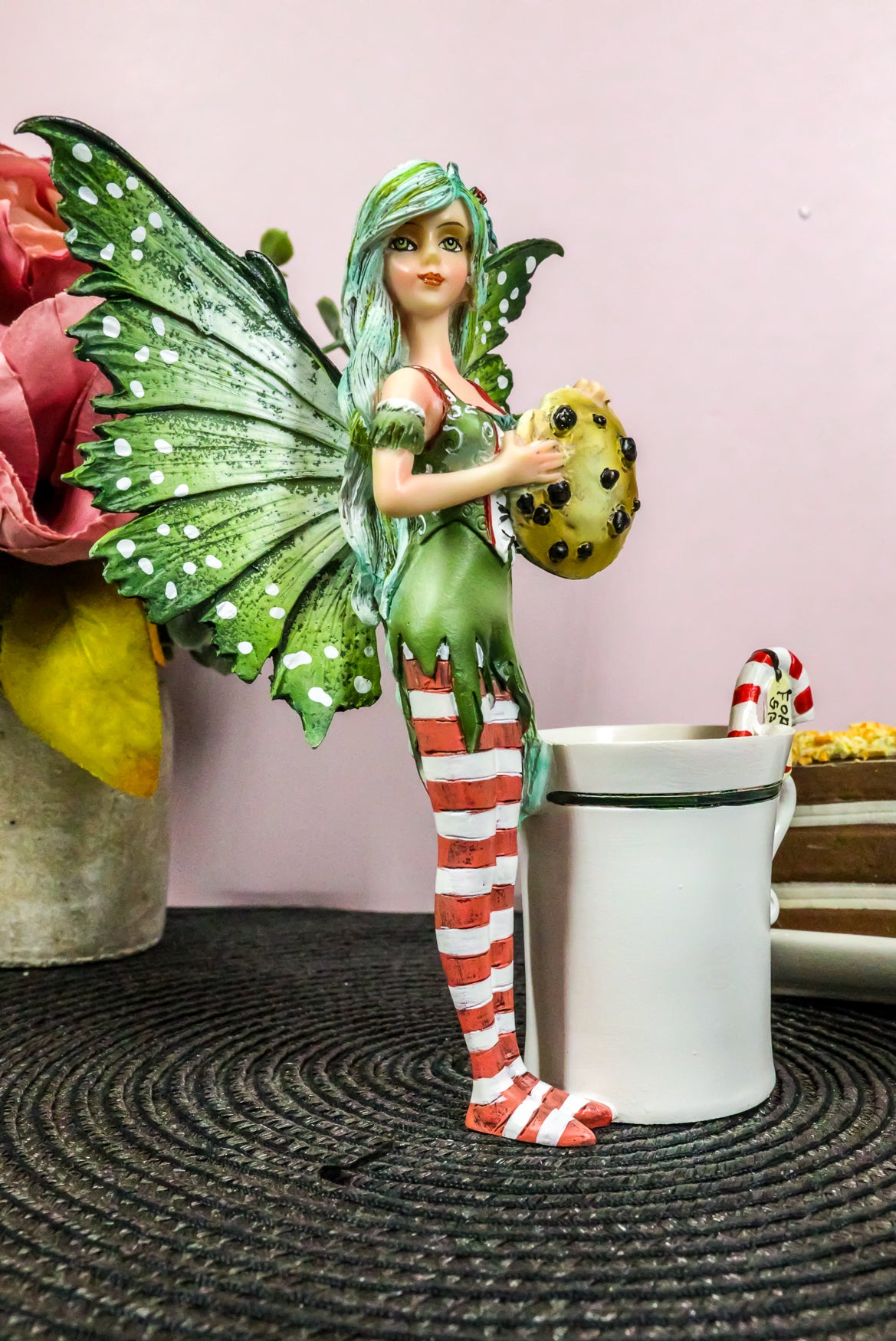 Amy Brown Chocolate Cookie Candy Cane Tea Cup Christmas Fairy Collector Figurine